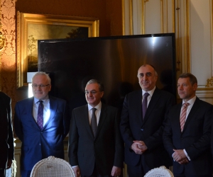 Foreign Ministers of Armenia and Azerbaijan Meet in Paris