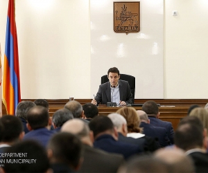 Աշխատանքային խորհրդակցություն քաղաքապետարանում. թափառող կենդանիների վերաբերյալ նախագիծը կներկայացվի ավագանու հաստատմանը
