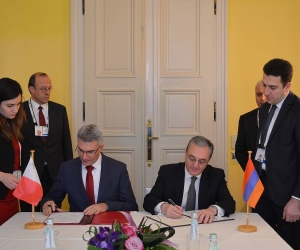 Զոհրաբ Մնացականյանը հանդիպել է Մալթայի արտաքին գործերի նախարար Կարմելո Աբելային