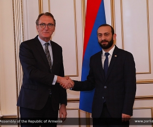 Armenian Parliament Speaker Hosts Dutch Ambassador to Armenia