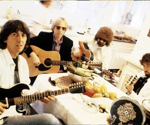 Հայացք ներսից դեպի դուրս՝ «Wilburys»-ի կախարդական հայելու միջով