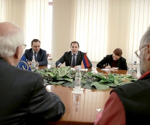 Defense Minister Tonoyan and CoE Official Discuss Human Rights Situation in Armenian Military