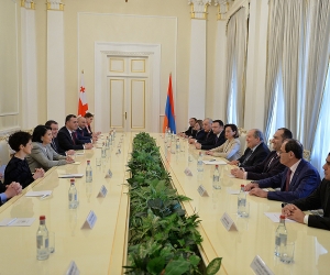 Կայացել է Հայաստանի և Վրաստանի նախագահների գլխավորած պատվիրակությունների ընդլայնված կազմով հանդիպումը