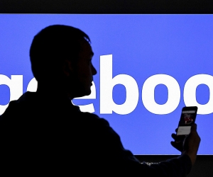 Facebook начал тестировать горизонтальную прокрутку новостной ленты