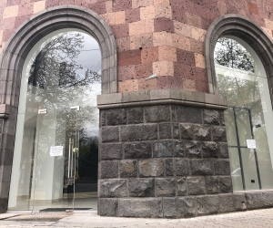 Քաղաքացին պնդում է՝ առանց իր իմացության գույքը 99 տարով հանձնել են վարձակալության, հետագայում՝ վաճառել
