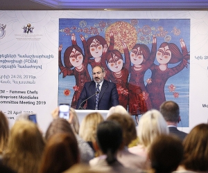 Pashinyan Calls for Greater Participation of Women in Government and Business; Says This Doesn't Undermine Traditional Armenian Family