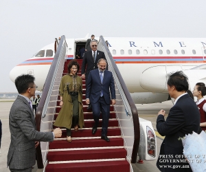 Armenian PM Pashinyan and Wife Attend Gala Dinner at the Dialogue of Asian Civilizations Conference