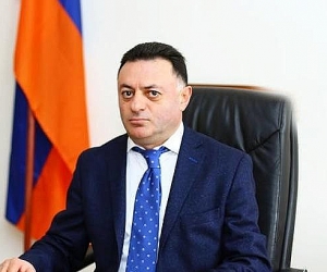 Судья Давид Григорян объявил самоотвод по делу экс-министра Арама Арутюняна