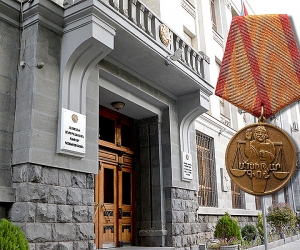 Դատախազության երկու աշխատակիցներ պարգևատրվել են Մխիթար Գոշի մեդալով