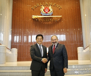 Pashinyan in Singapore: Meets with Singapore Parliament Speaker Tan Chuan-Jin 