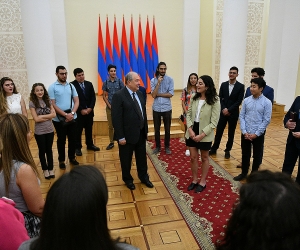 Armenian President to Diaspora Young People: “View Armenia as Your Home”