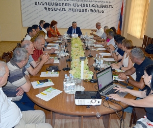 Քննարկվել են թռչնաբուծության ոլորտում սննդամթերքի անվտանգության պահանջների պահպանման հարցերը