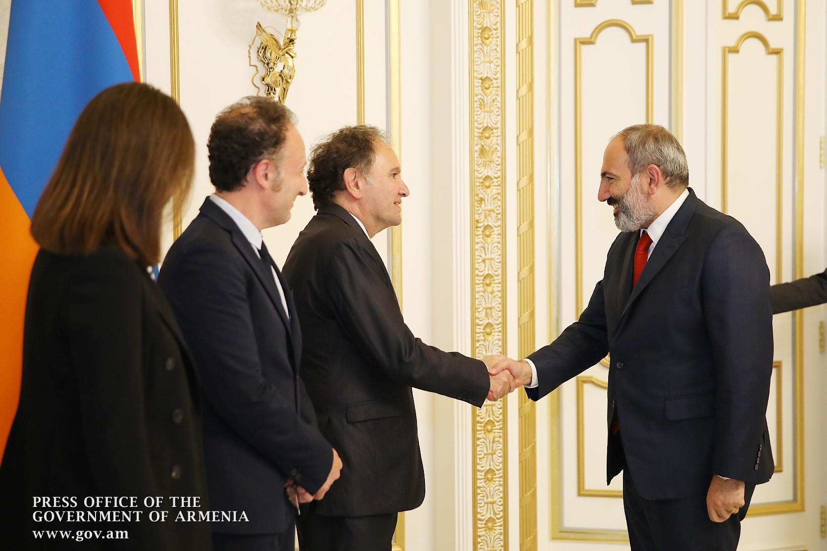 Pashinyan Discusses Armenia-Diaspora Issues with CCAF Co-Chair Ara Toranian