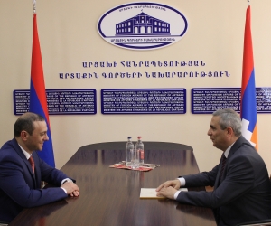 Глава МИД Республики Арцах встретился с секретарем Совета безопасности Республики Армения