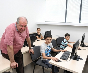 Armenian President Visits Vanadzor Technological Center; Urges Trainees to &quot;Think Big&quot;