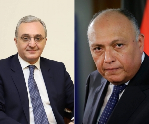 Զոհրաբ Մնացականյանը հեռախոսազրույց է ունեցել Եգիպտոսի արտաքին գործերի նախարարի հետ