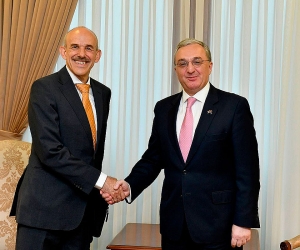 Հայաստանի ԱԳ նախարար Զոհրաբ Մնացականյանն ընդունեց ԳԴՀ նորանշանակ դեսպան Միխայել Յոհաննես Բանցհաֆին