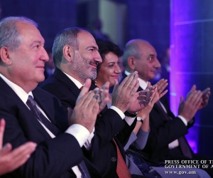 Бако Саакян принял участие в мероприятиях по случаю 28-летия Республики Армения