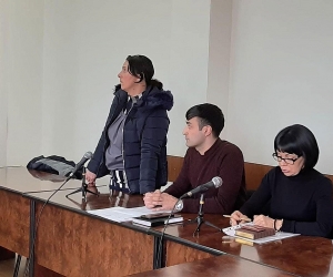 Երեք անչափահաս երեխաների մայր Հասմիկ Սարգսյանը մեղադրվում է նոր գողություն կատարելու մեջ. գործը դատարանում է