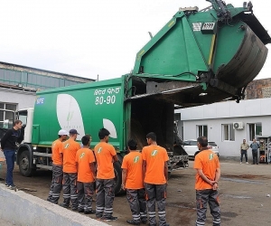 Yerevan Municipality Pays Sanitek 160 Million Drams; Tells Trash Collector, "That's It"