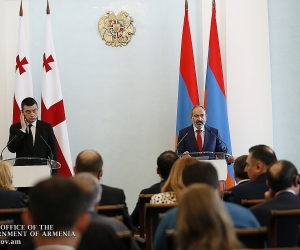 Премьер-министры Армении и Грузии выступили с заявлениями для представителей СМИ