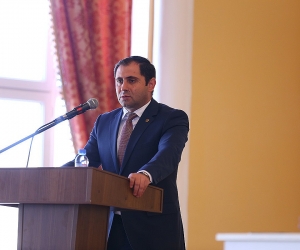 Տարածքային կառավարման և ենթակառուցվածքների նախարարի գլխավորությամբ Լոռու մարզպետարանում անցկացվել է մարզխորհրդի նիստ