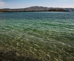 Проект, запрещающий дополнительное использование воды из озера Севан принят в первом чтении