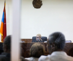 Защитники Роберта Кочаряна представили новое ходатайство о самоотводе судьи Анны Данибекян 