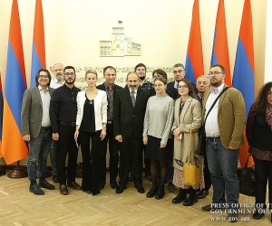 Премьер-министр провел встречу с представителями ведущих российских СМИ