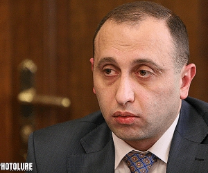 Վահագն Հարությունյանը  չի կարողանում ՀՀ  վերադառնալ տեխնիկական խնդիրների  պատճառով. պաշտպանը դիմել է դատախազին ու ՀՔԾ պետին
