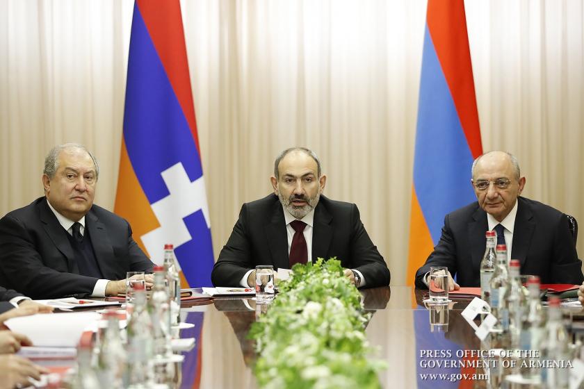 В Ереване состоялось совместное заседание Советов безопасности Армении и Арцаха
