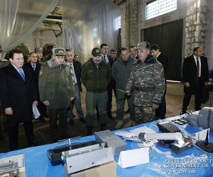 Վարչապետին են ներկայացվել Օսա-ԱԿ զենիթահրթիռային համալիրները