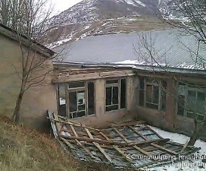 Դարբաս գյուղում քամին վնասել է դպրոցի տանիքը