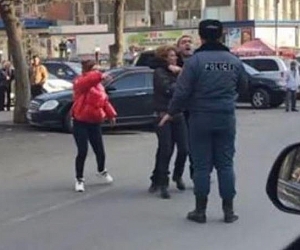 Դանակով սպառնացող տղամարդուն ոստիկանները վնասազերծել են