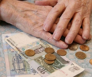 Правительство продолжит компенсировать советские вклады 