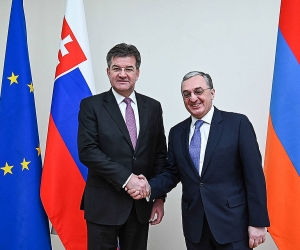 Հանդիպել են Հայաստանի և Սլովակիայի ԱԳ նախարարները