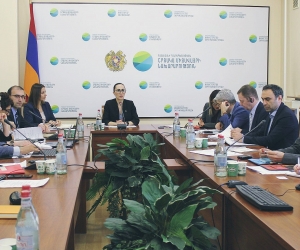 Armenian Environment Ministry Organizes Discussion on Lake Sevan