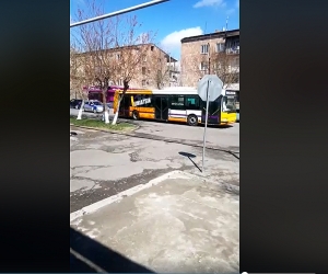 Some Parents of Classmates of Etchmiadzin 3rd Grader Diagnosed with COVID-19 Refuse Quarantine