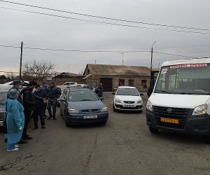 «Էջմիածին ԲՈՒԱՏ» ընկերության տրանսպորտային միջոցներով փակվել են Էջմիածնի ճանապարհները