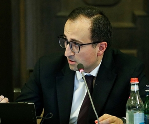 Арсен Торосян: “К концу дня будем иметь около 600 изолированных граждан”