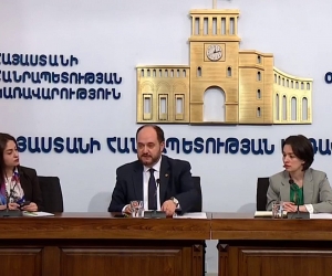 Արայիկ Հարությունյանի ասուլիսը` հեռավար ուսուցման մասին (ուղիղ)