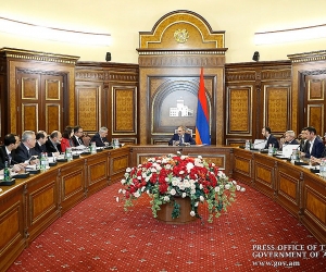 Կառավարությունում շարունակվել են քննարկումները կորոնավիրուսի հետևանքների չեզոքացման միջոցառումների վերաբերյալ