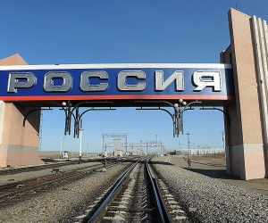 Мишустин распорядился полностью закрыть границы России