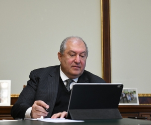 Նախագահ Սարգսյանը Հնդկաստանի դեսպանի հետ տեսակապով քննարկել է նոր կորոնավիրուսի հետևանքով ստեղծված իրավիճակը