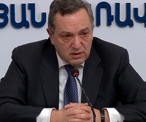 Ավետ Ադոնց. «ԱՄՆ 36 նահանգում կա Հայաստանի քաղաքացի 36 երեխա»