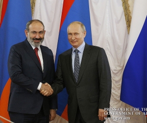 Pashinyan, Putin Discuss Anti-Coronavirus Measures