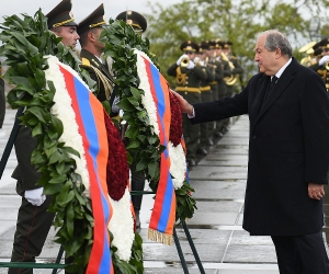 Armenian President Pays Respects at Tzitzernakaberd Genocide Memorial