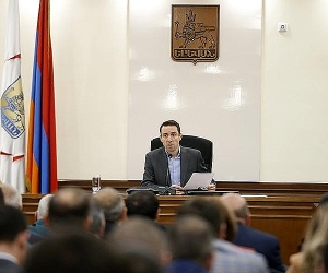 Yerevan Mayor Awards Medals to Genocide Commemoration Artists