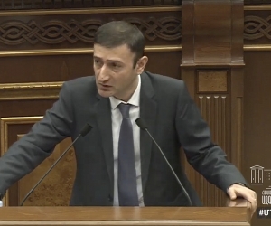 Бабкен Тунян: “В Армении нет свободных 300 млрд драмов”