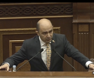 Э.Марукян: “Произошедшее является в том числе и нашей проблемой, но в большей степени это проблема лидера революции”